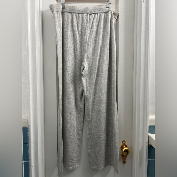 Member's Mark Rib Waistband Cashmere Blend Wide Leg Pant, Grey Heather XL - Picture 4 of 5